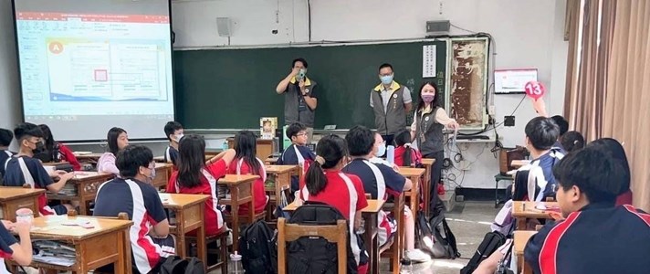 高雄執行分署前進瑞祥國中 校園法治教育活動